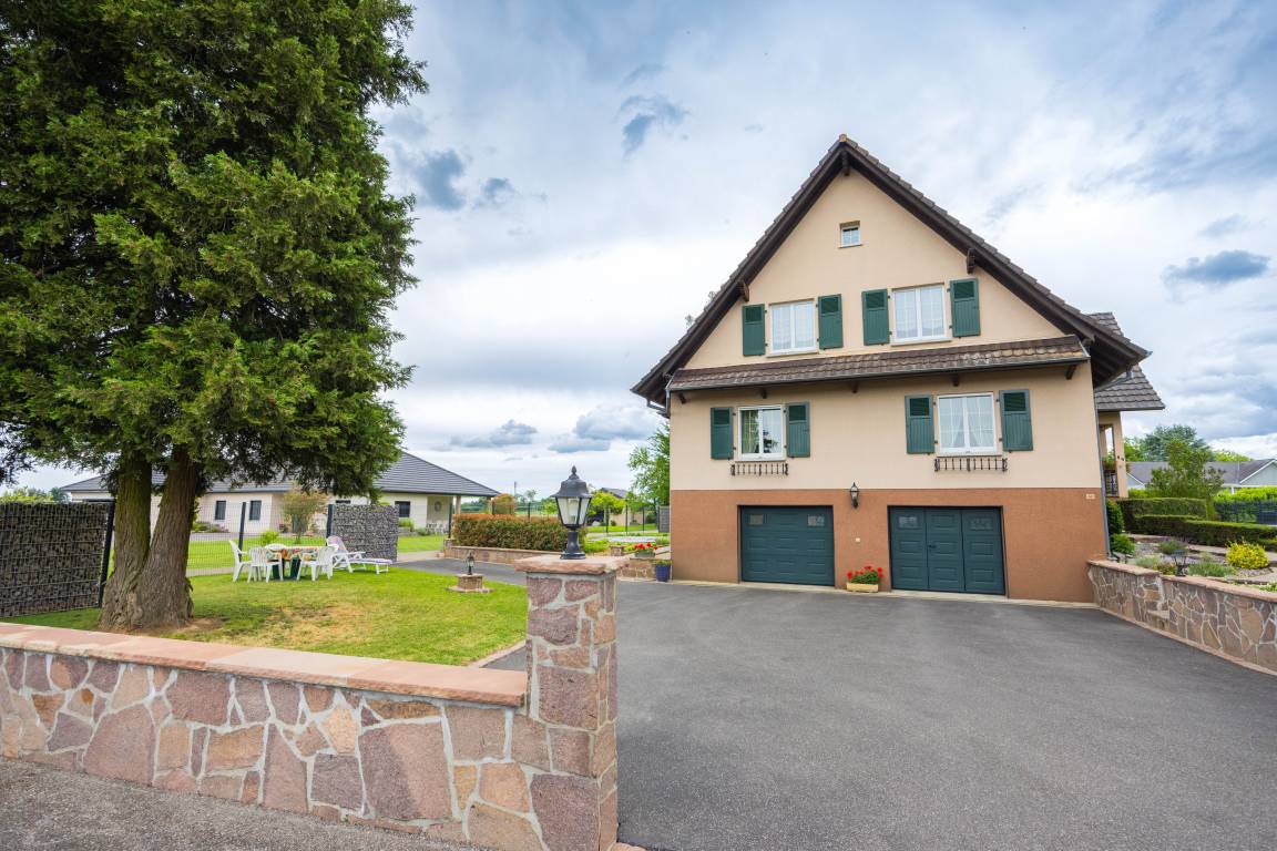 80 M² Appartement ∙ 2 Slaapkamers ∙ 5 Gasten - Altkirch