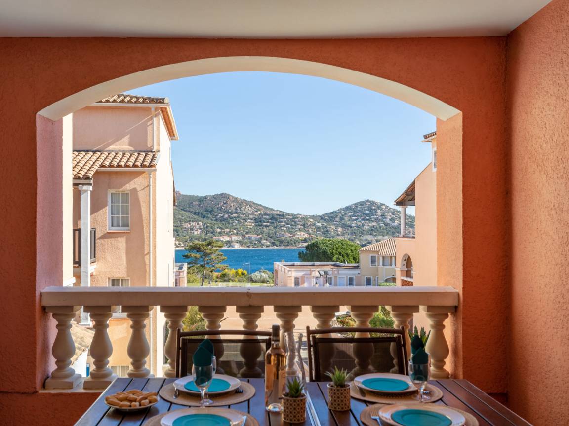 28 M² Apartamento ∙ 1 Habitación ∙ 4 Huéspedes - Saint-Raphaël