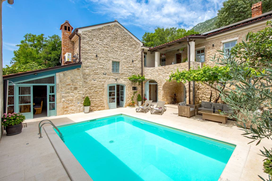 200 M² Villa ∙ 4 Schlafzimmer ∙ 8 Gäste - Kraljevica