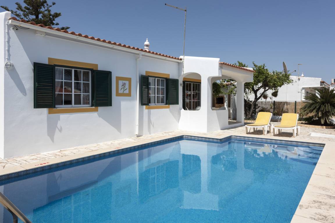 113 M² Villa ∙ 3 Slaapkamers ∙ 6 Gasten - Albufeira