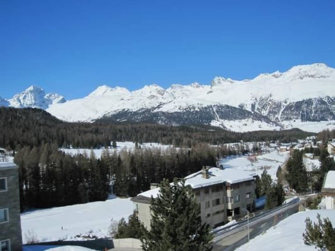 68 M² Appartement ∙ 2 Slaapkamers ∙ 4 Gasten - Pontresina
