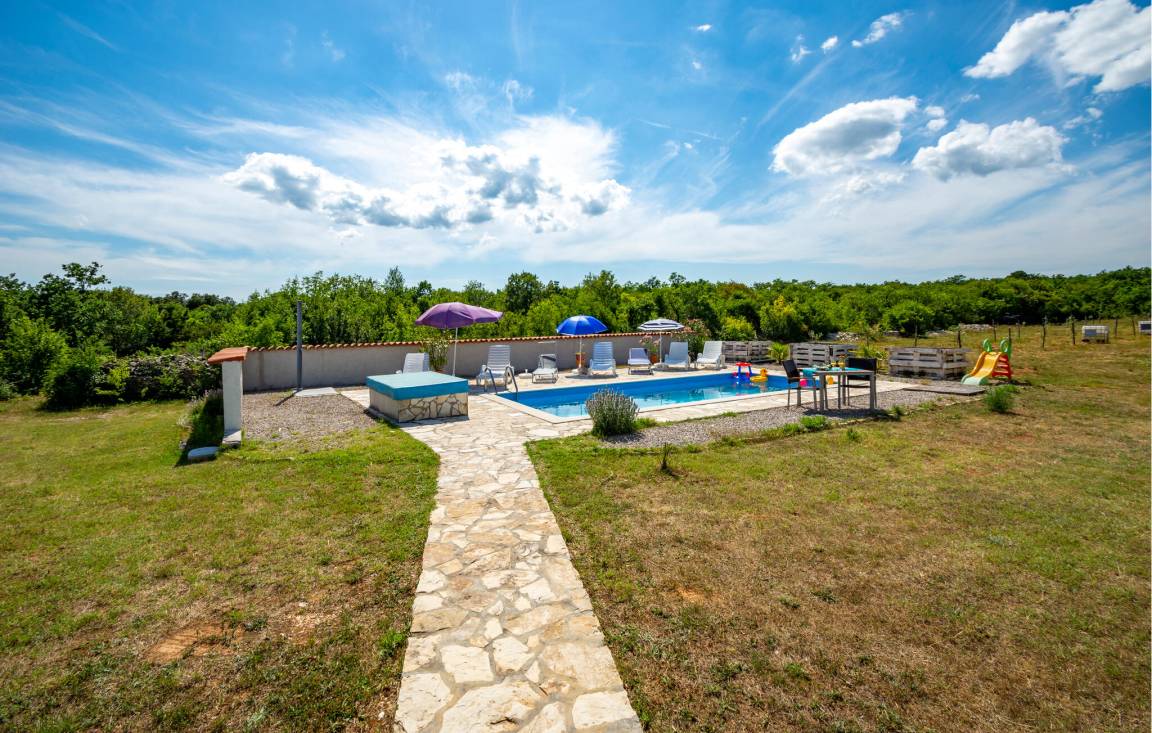 130 M² Apartment ∙ 3 Bedrooms ∙ 8 Guests - Rabac
