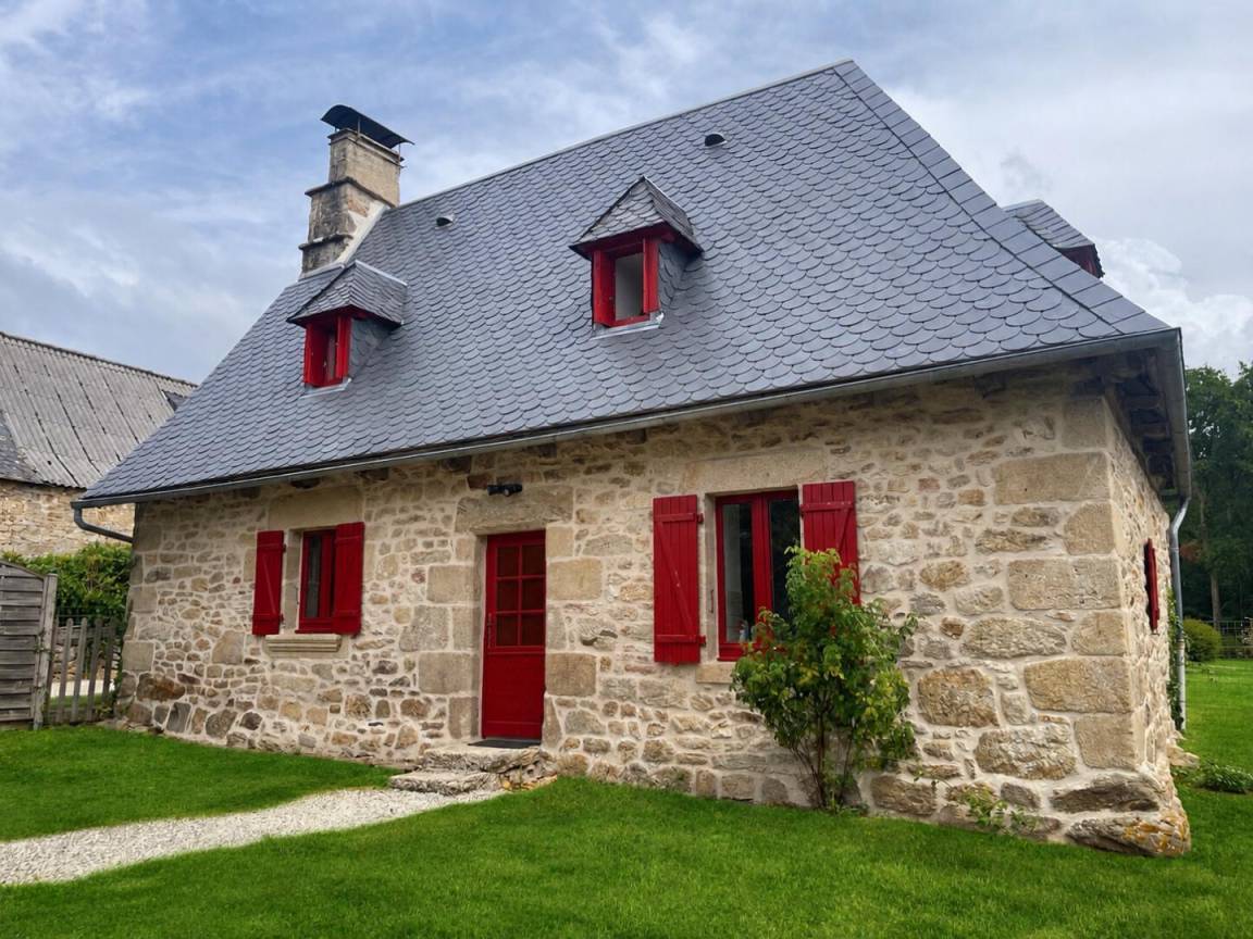 79 M² Gîte ∙ 2 Bedrooms ∙ 5 Guests - Correze