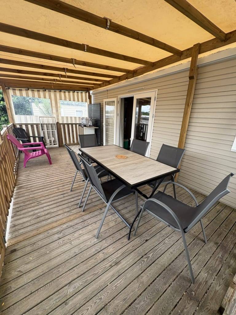 Bungalow ∙ 3 Slaapkamers ∙ 8 Gasten - Landes