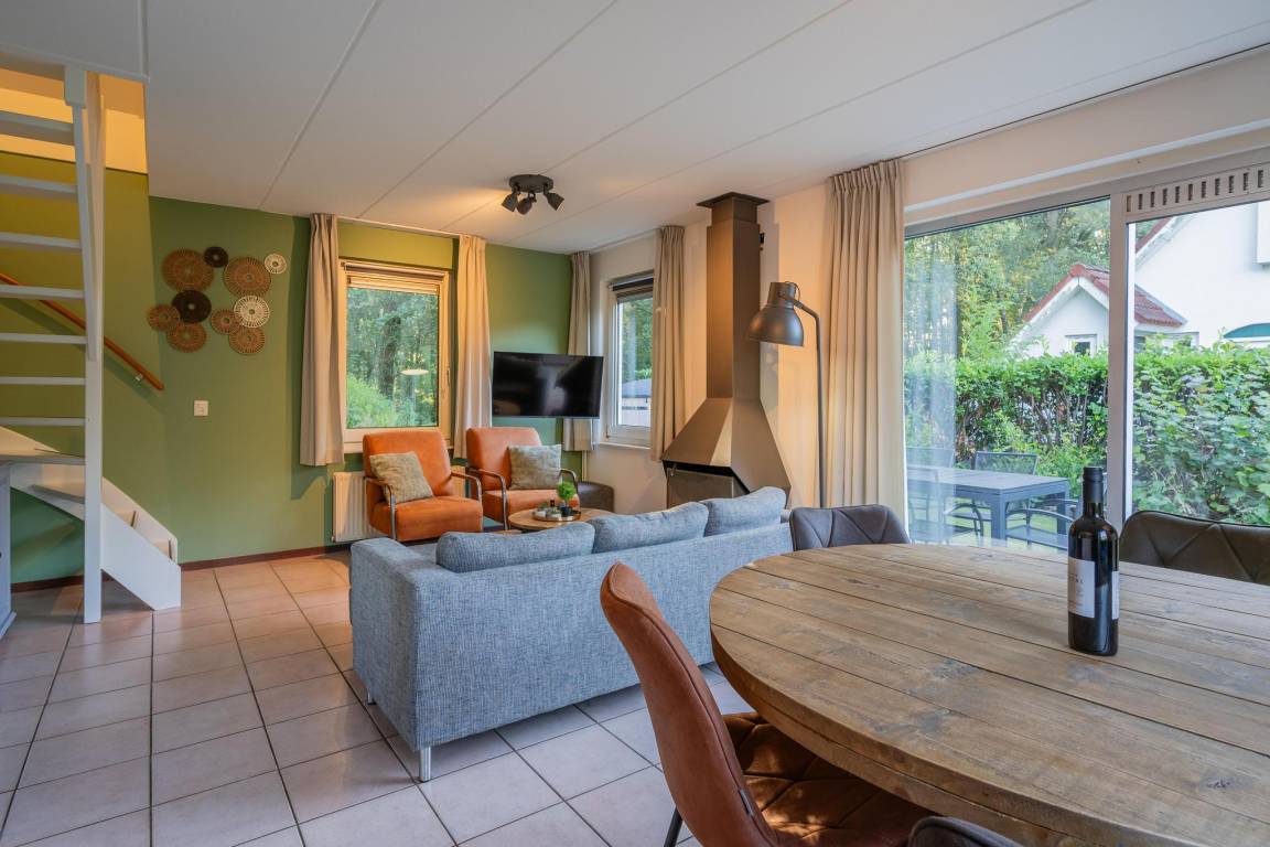 85 M² Ferienhaus ∙ 3 Schlafzimmer ∙ 6 Gäste - Friesland