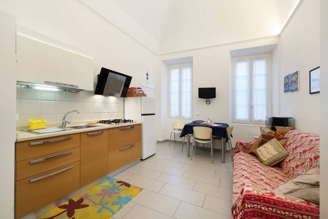 33 M² Ferienwohnung ∙ 1 Schlafzimmer ∙ 4 Gäste - Albenga