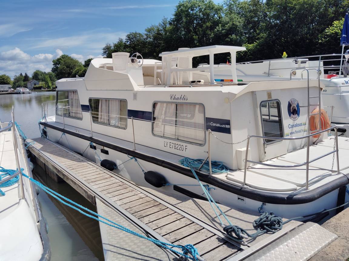 41 M² Péniche ∙ 2 Chambres ∙ 8 Personnes - Nièvre