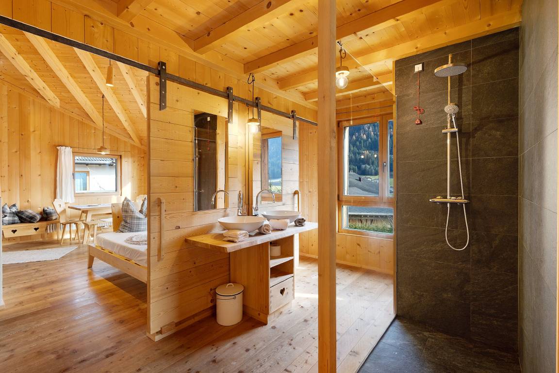 65 M² Appartement ∙ 2 Chambres ∙ 4 Personnes - Braies