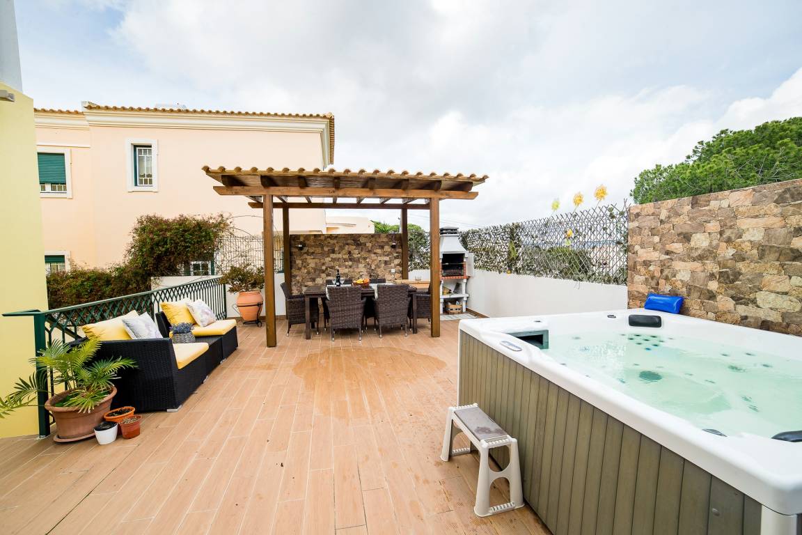140 M² House ∙ 3 Bedrooms ∙ 6 Guests - Faro