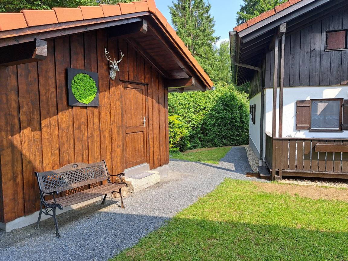 94 M² House ∙ 2 Bedrooms ∙ 5 Guests - Deggendorf