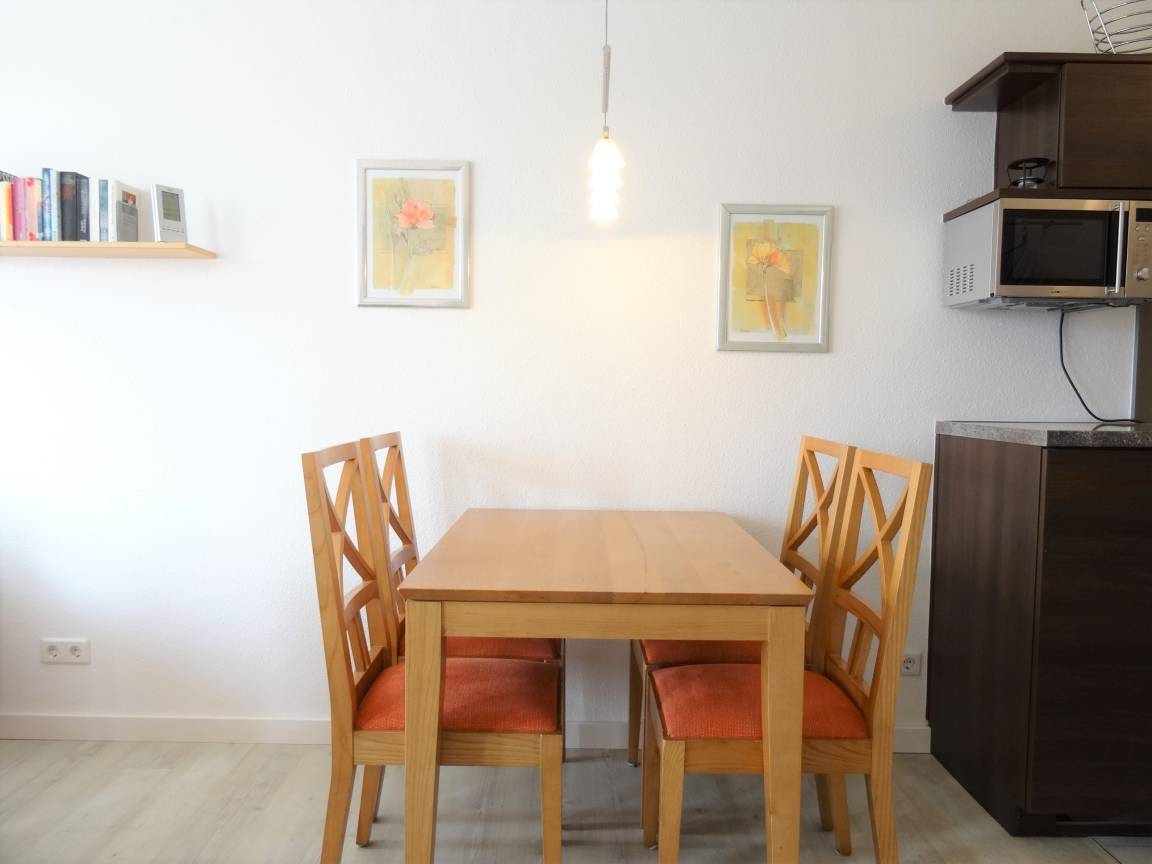 44 m² Ferienwohnung ∙ 1 Schlafzimmer ∙ 4 Gäste – Bild 10