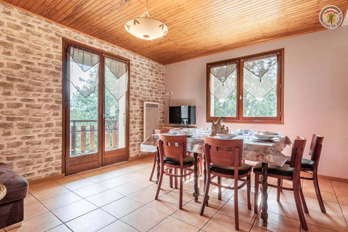85 m&sup2; G&icirc;te 3 Schlafzimmer 8 G&auml;ste