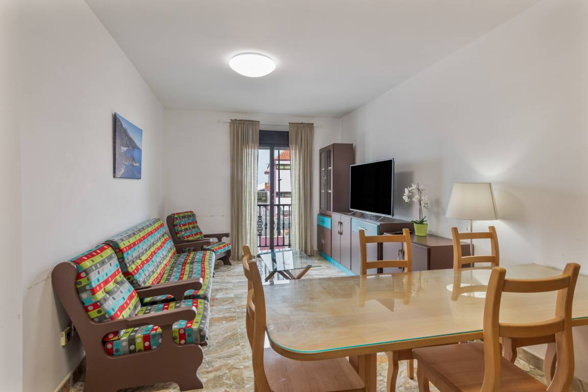 88 M² Apartamento ∙ 2 Quartos ∙ 4 Hóspedes - Barlovento