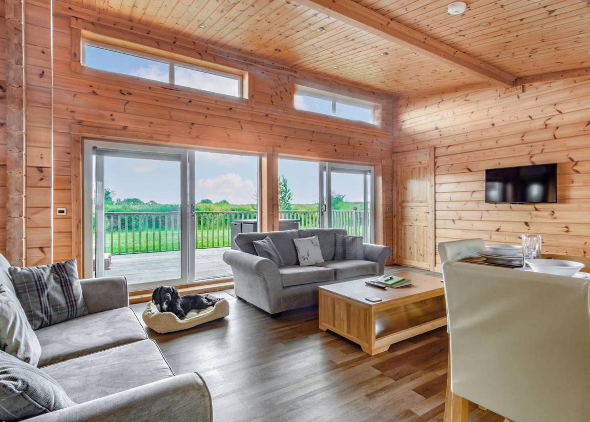 Chalet ∙ 2 Bedrooms ∙ 4 Guests - Withernsea