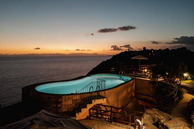 298 M² Villa ∙ 5 Chambres ∙ 10 Personnes - Solanas