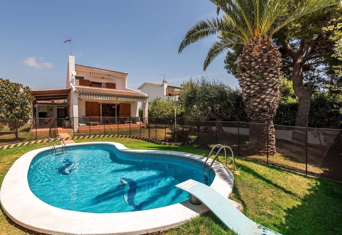 141 M² Villa ∙ 3 Schlafzimmer ∙ 8 Gäste - Coma-ruga