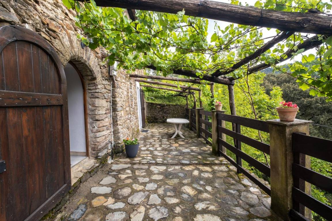 75 m² Gîte ∙ 2 Schlafzimmer ∙ 6 Gäste – Bild 1