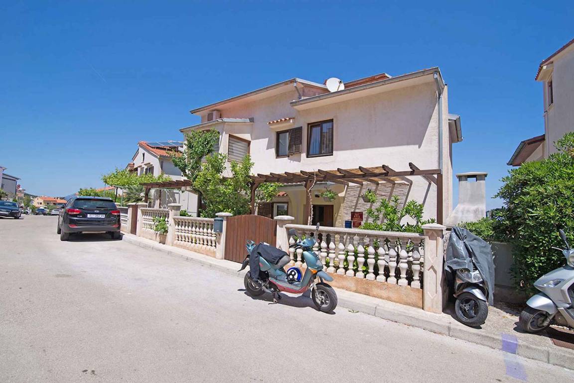 20 M² Ferienwohnung ∙ 1 Schlafzimmer ∙ 3 Gäste - Mali Lošinj