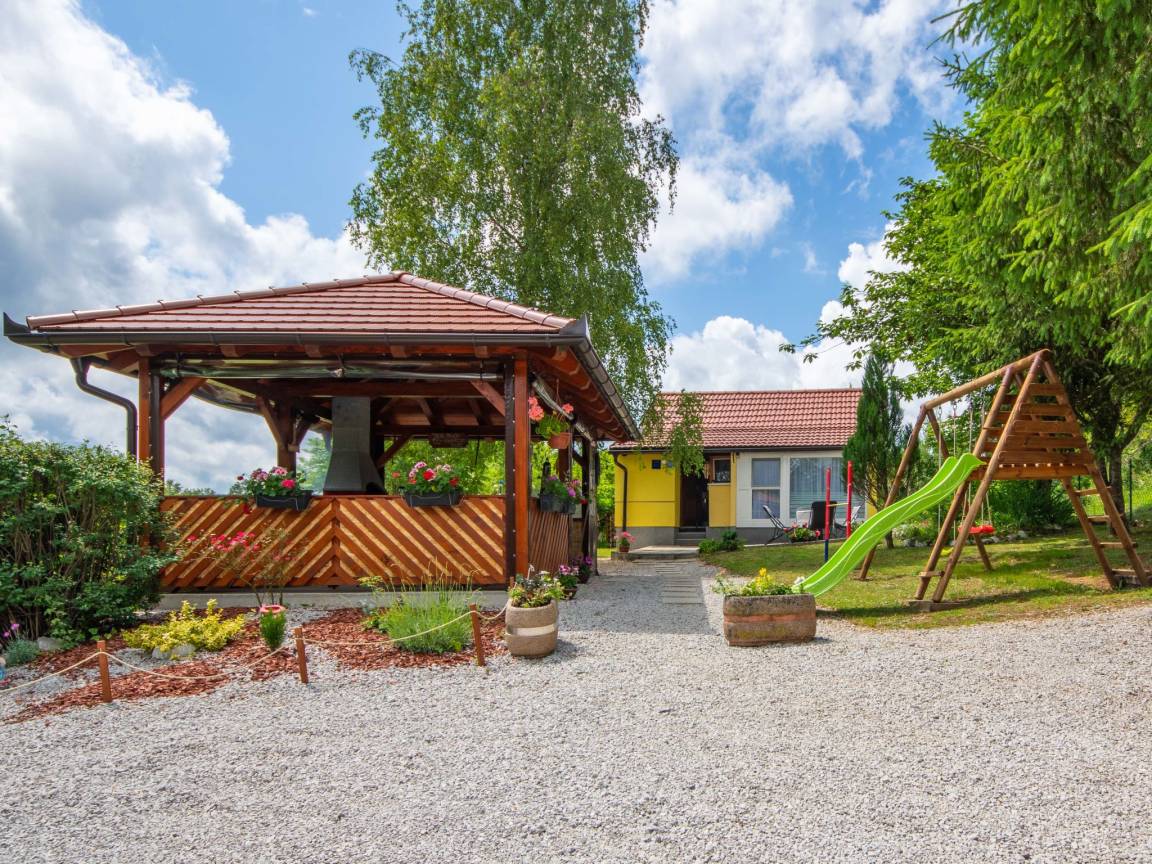 46 M² House ∙ 2 Bedrooms ∙ 4 Guests - Croatia