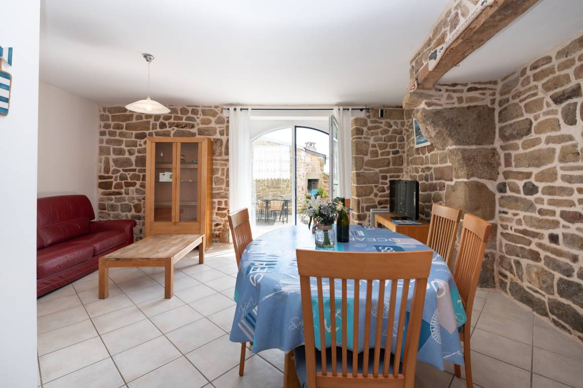 45 M² House ∙ 2 Bedrooms ∙ 5 Guests - Erdeven