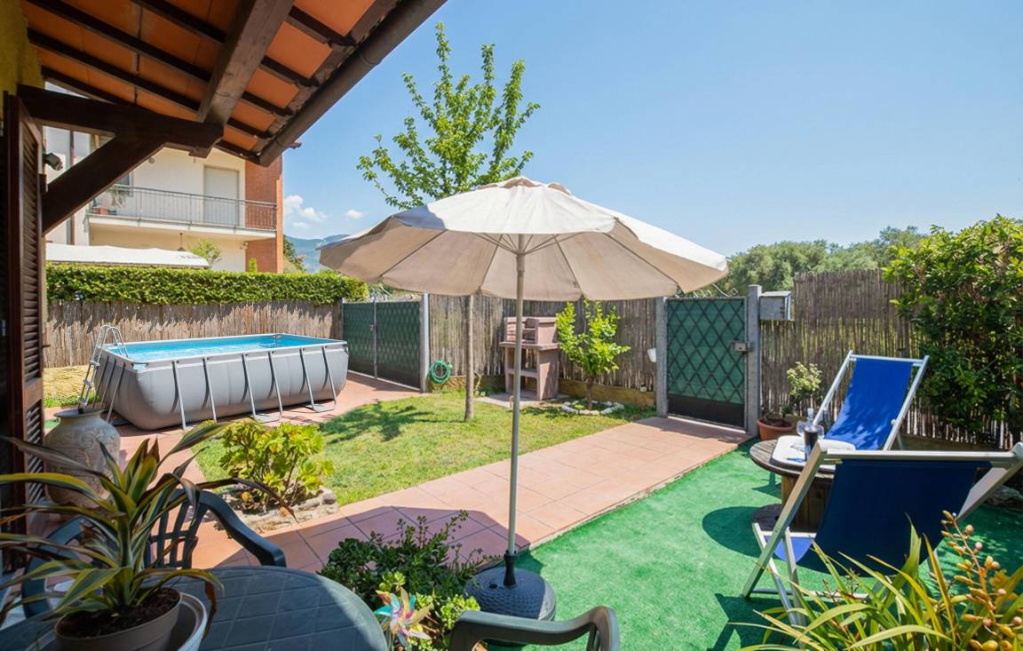 120 M² Maisonette-wohnung ∙ 3 Schlafzimmer ∙ 5 Gäste - Camaiore