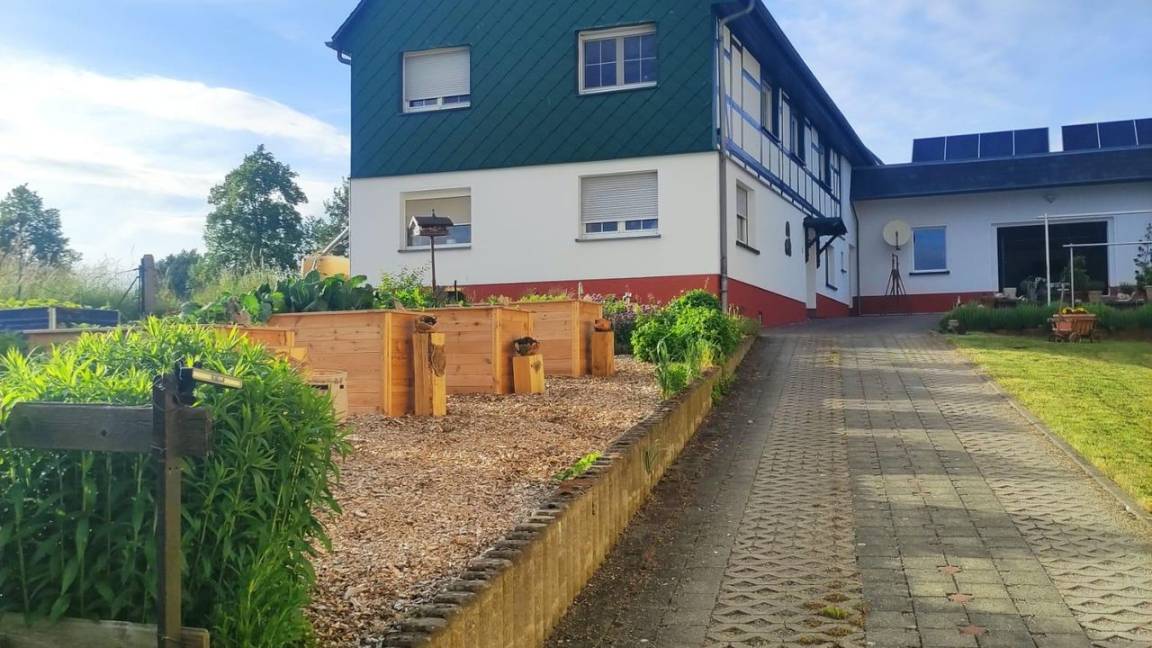 68 M² Ferienwohnung ∙ 1 Schlafzimmer ∙ 5 Gäste - Rochlitz