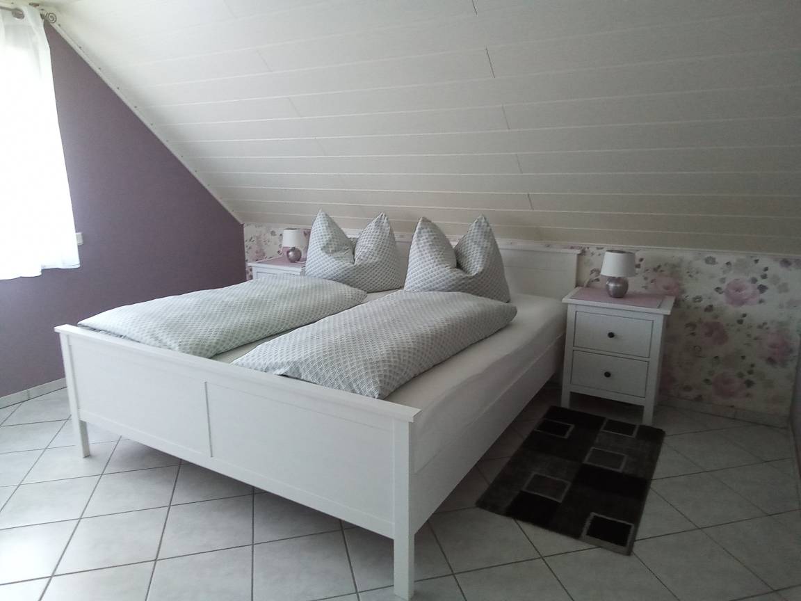75 m² Ferienwohnung ∙ 2 Schlafzimmer ∙ 4 Gäste – Bild 12