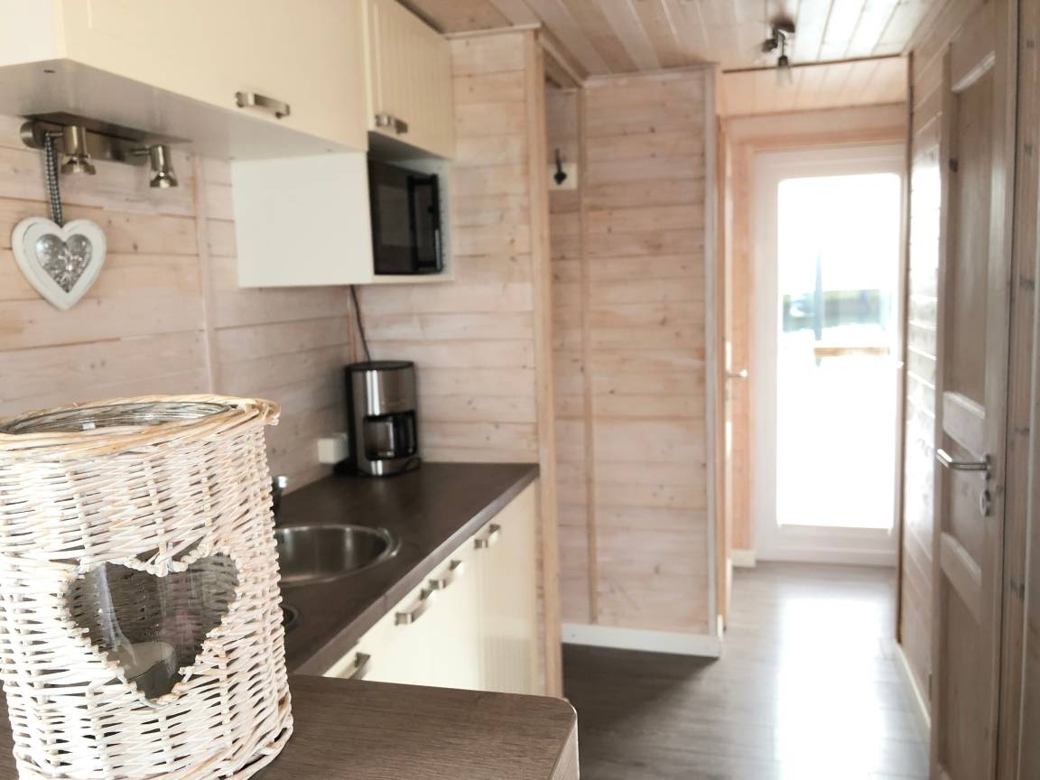 26 m² Hausboot ∙ 1 Schlafzimmer ∙ 2 Gäste – Bild 8