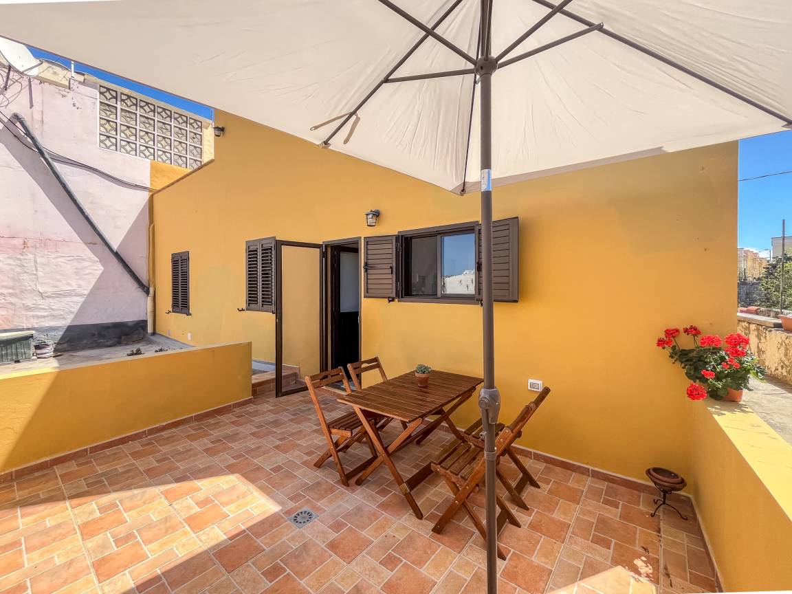 90 M² Casa ∙ 3 Habitaciones ∙ 6 Huéspedes - Gáldar