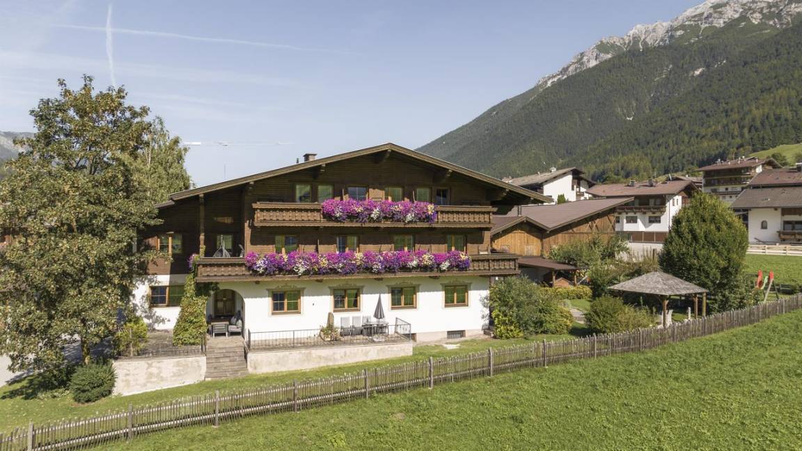 50 M² Appartamento Vacanza ∙ 1 Camera Da Letto ∙ 5 Ospiti - Neustift im Stubaital