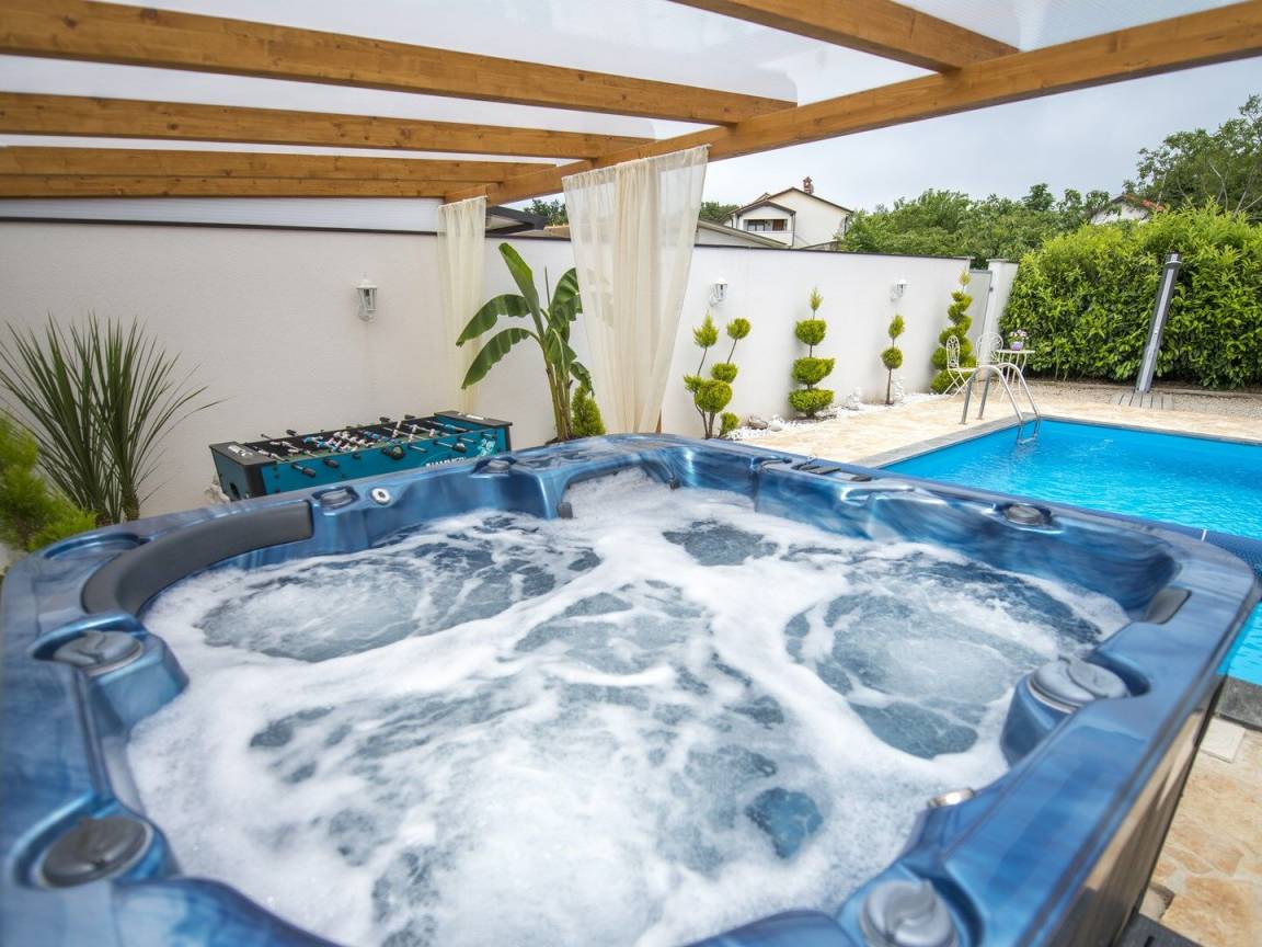 170 M² Maison De Vacances ∙ 4 Chambres ∙ 9 Personnes - Istrien
