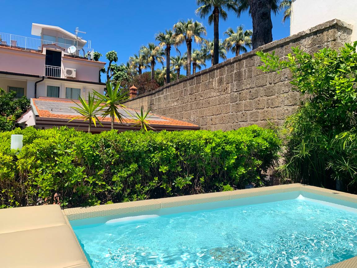 350 M² Vivenda ∙ 5 Quartos ∙ 12 Hóspedes - Sorrento