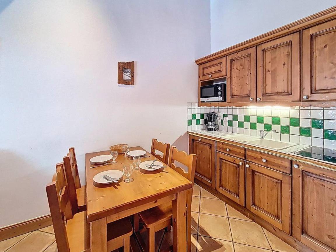 32 m² Ferienwohnung ∙ 1 Schlafzimmer ∙ 4 Gäste – Bild 4