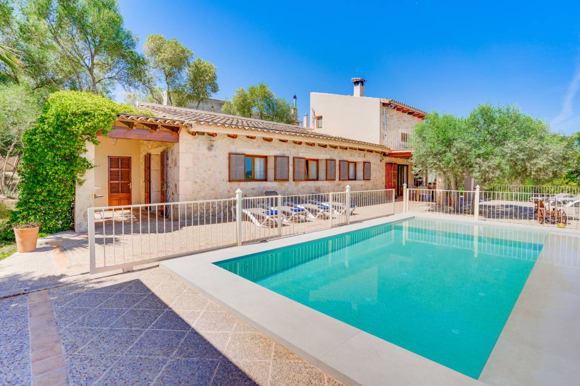 130 M² Casa ∙ 3 Habitaciones ∙ 6 Huéspedes - Petra