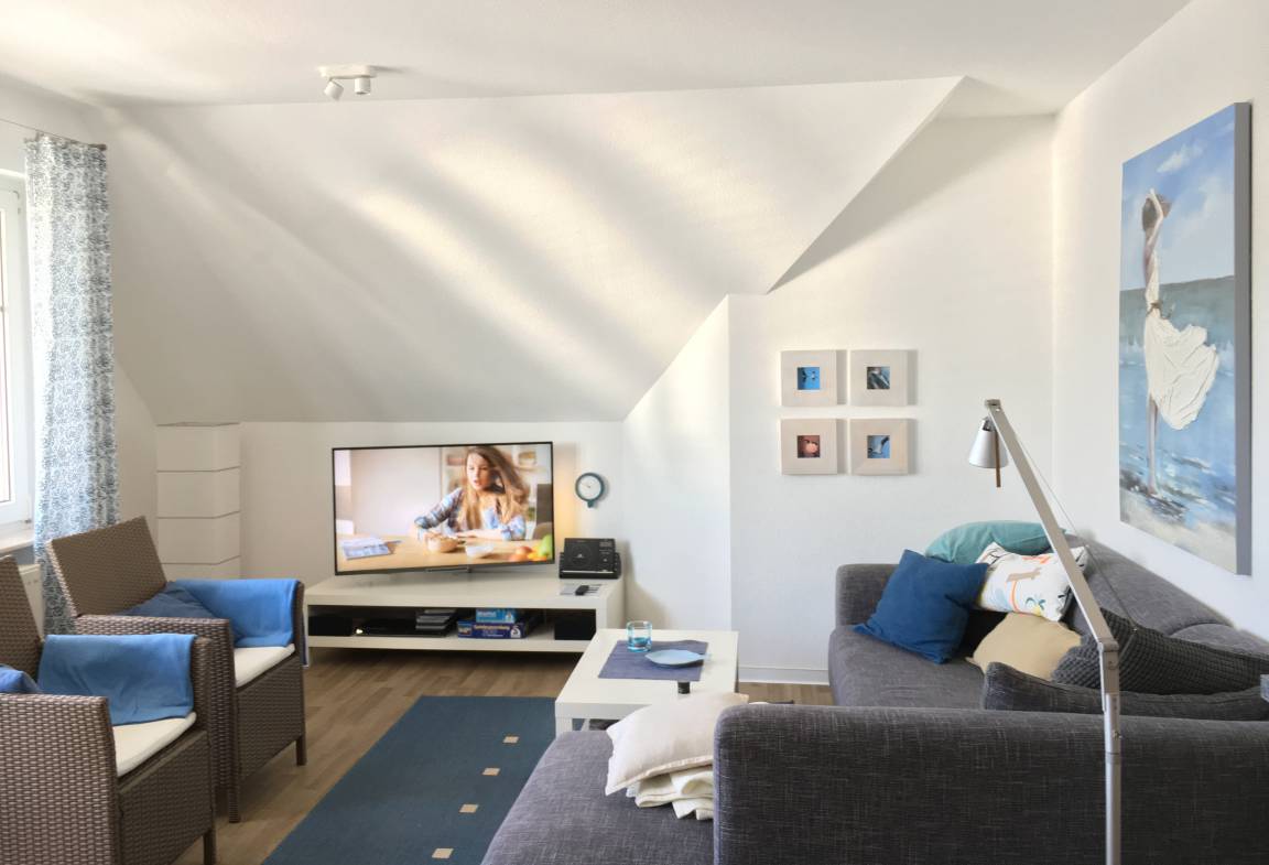 77 m² Ferienwohnung ∙ 2 Schlafzimmer ∙ 4 Gäste – Bild 1
