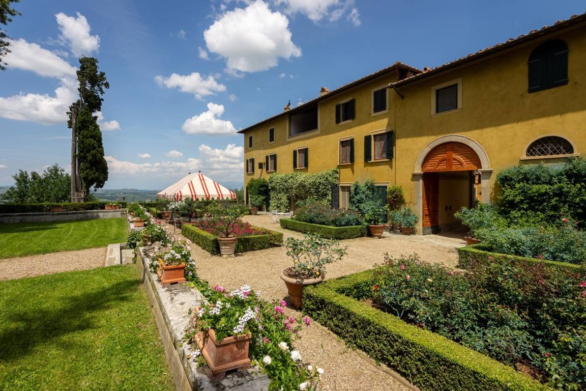 Villa ∙ 8 Habitaciones ∙ 16 Huéspedes - Florencia, Italia