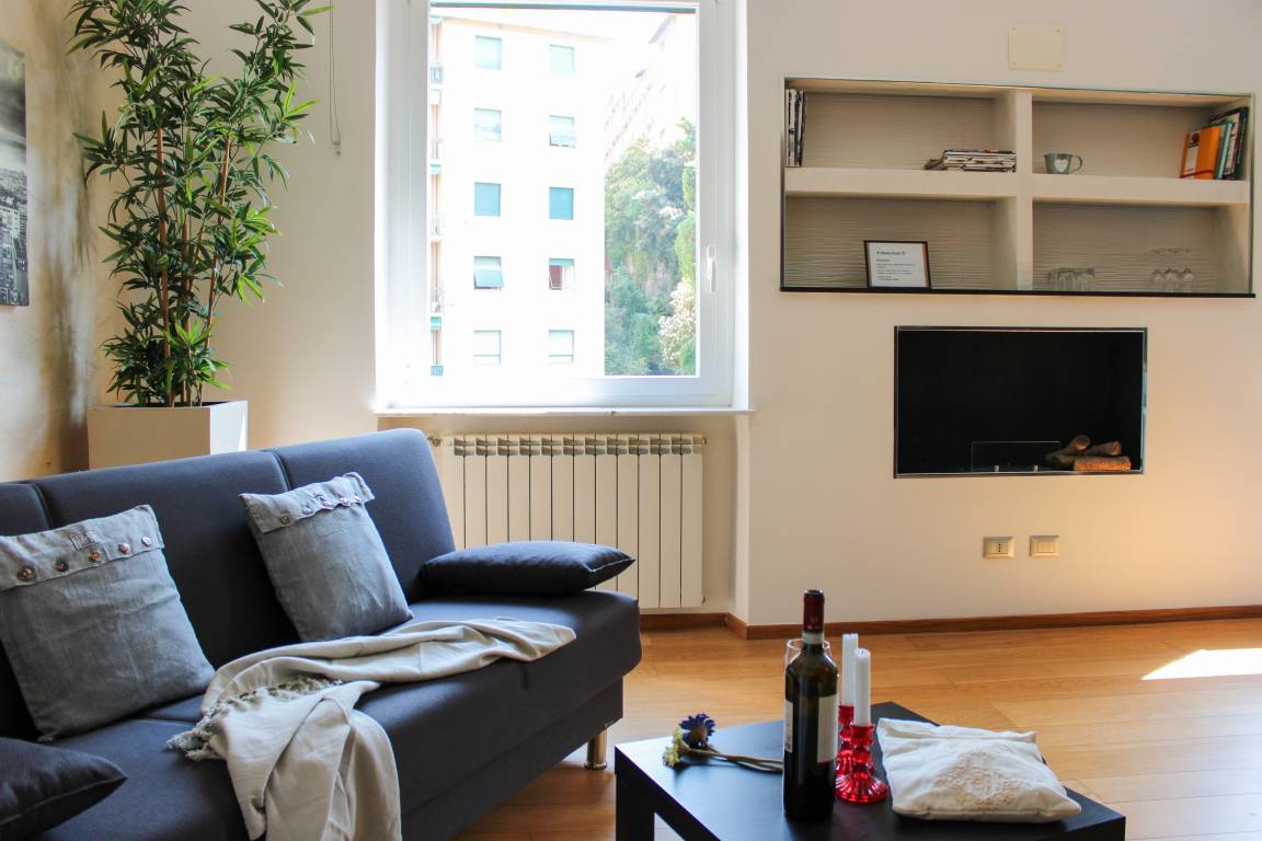 95 M² Apartment ∙ 2 Bedrooms ∙ 4 Guests - Genoa