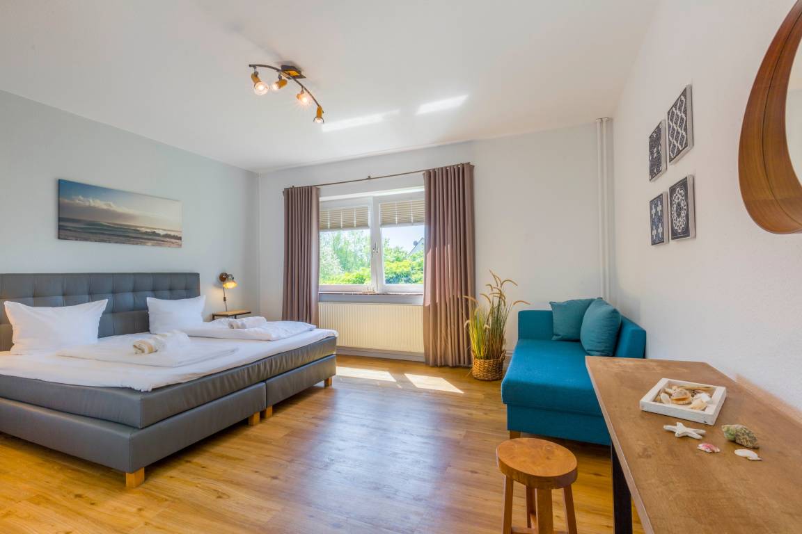180 m² Ferienhaus ∙ 3 Schlafzimmer ∙ 4 Gäste – Bild 1
