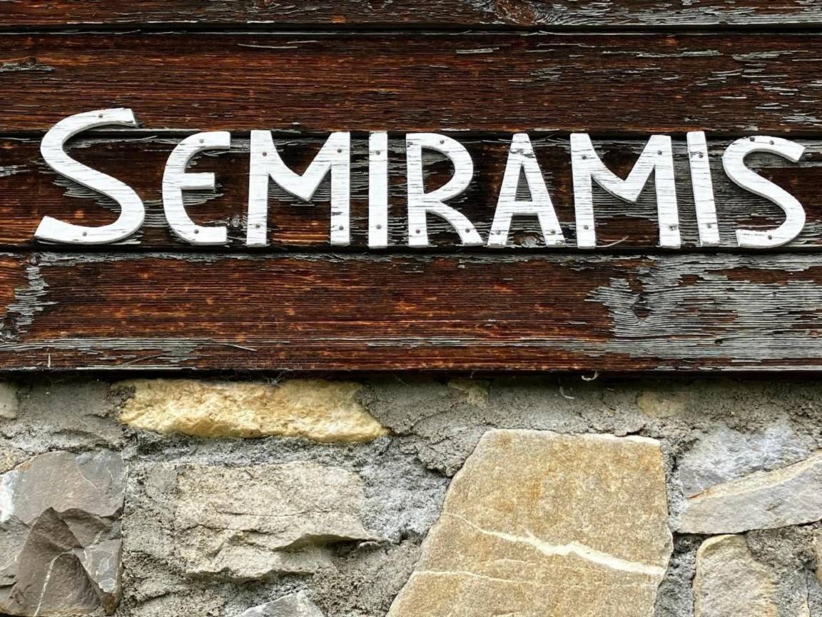 99 M² Apartment ∙ 4 Bedrooms ∙ 8 Guests - Brienz