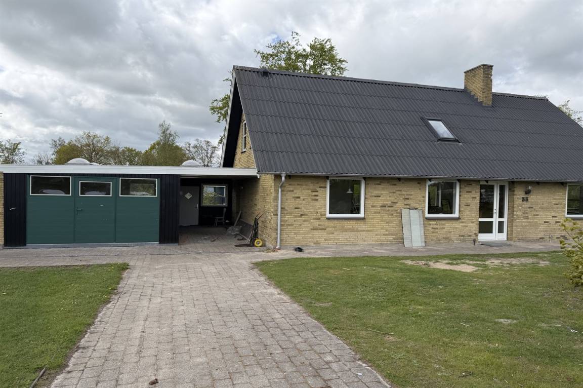 183 m² Ferienhaus ∙ 6 Schlafzimmer ∙ 12 Gäste – Bild 4