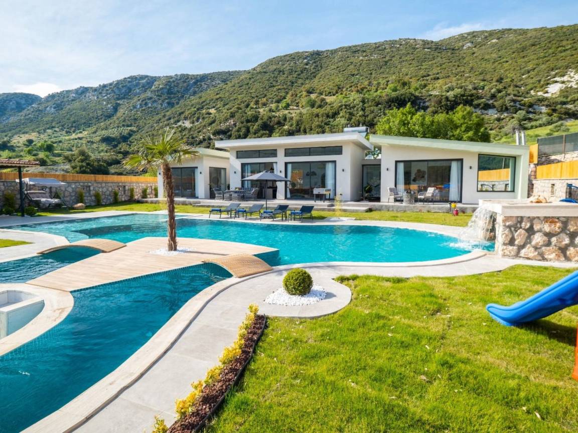160 M² House ∙ 3 Bedrooms ∙ 6 Guests - Kaş