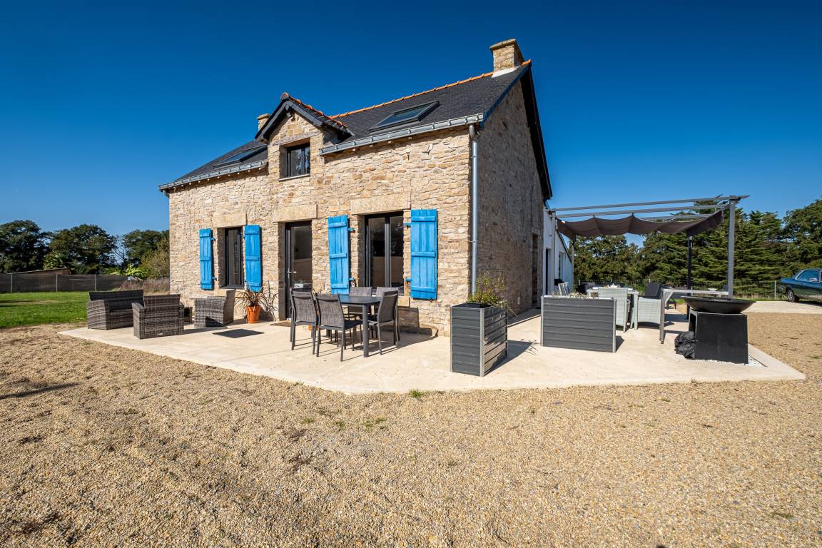 93 M² Maison De Vacances ∙ 4 Chambres ∙ 8 Personnes - Redon