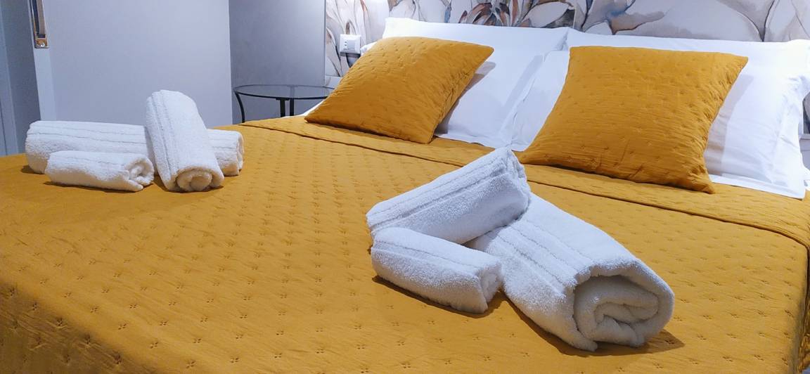 93 M² Apartamento ∙ 2 Habitaciones ∙ 4 Huéspedes - Riposto