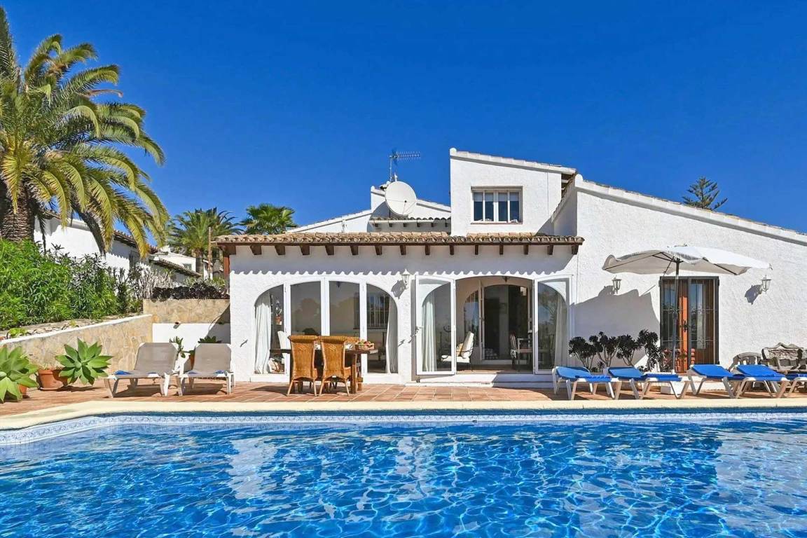 150 M² Maison De Vacances ∙ 4 Chambres ∙ 8 Personnes - Teulada