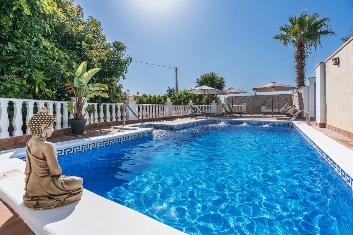 130 M² Ferienhaus ∙ 3 Schlafzimmer ∙ 6 Gäste - Motril