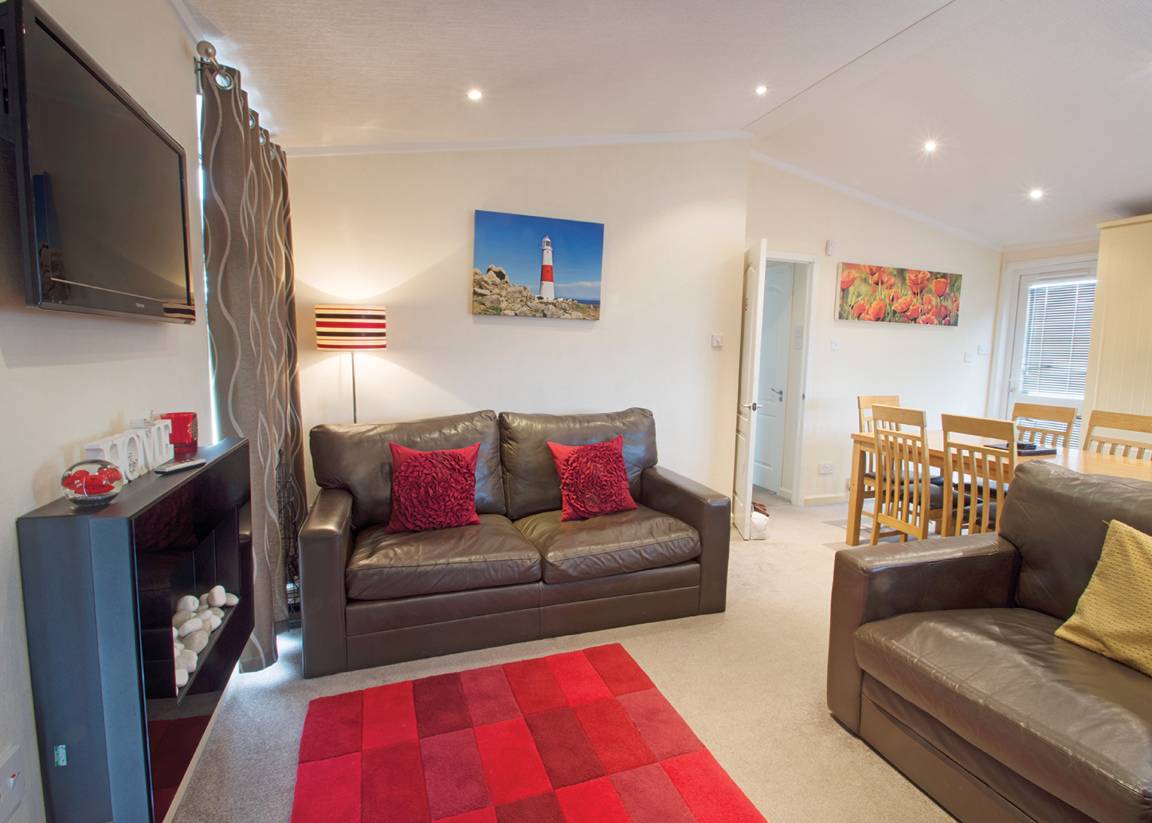 Chalet ∙ 3 Bedrooms ∙ 6 Guests - Tintagel