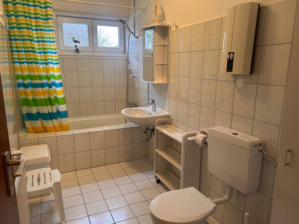 100 m² Ferienwohnung ∙ 3 Schlafzimmer ∙ 6 Gäste – Bild 12