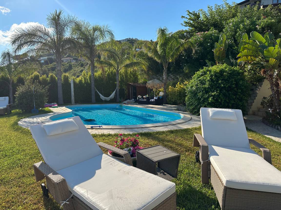 100 M² Villa Vacanza ∙ 2 Camere Da Letto ∙ 4 Ospiti - Briatico