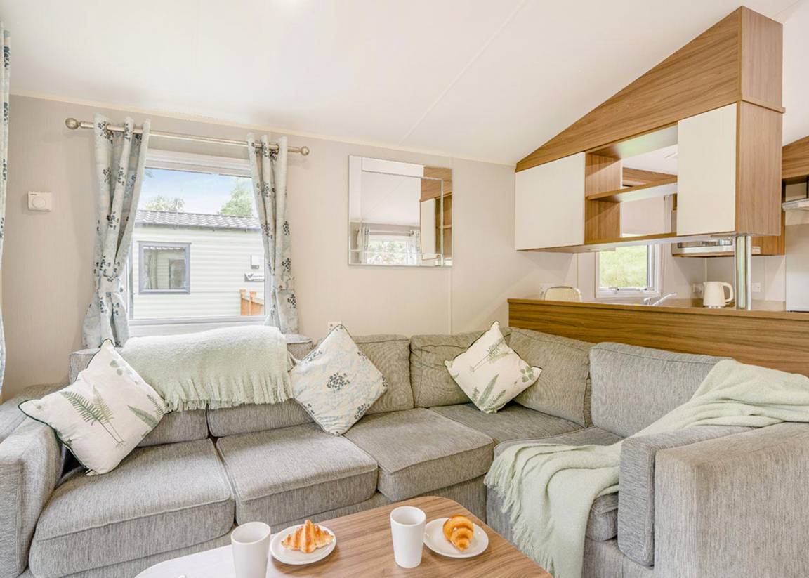 Caravan ∙ 3 Bedrooms ∙ 8 Guests - Norfolk