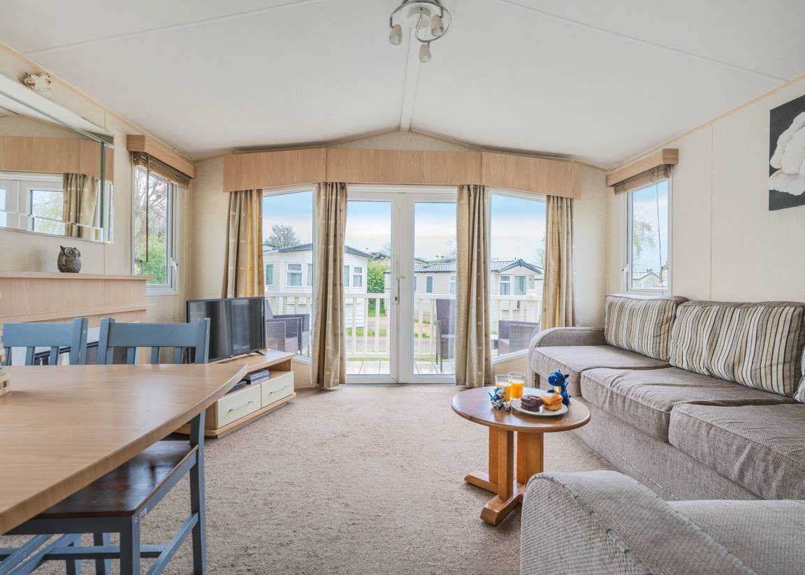 Caravan ∙ 3 Bedrooms ∙ 6 Guests - Cheddar